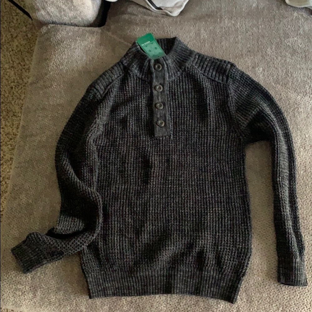 Alesbury sweater